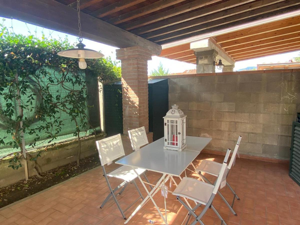 Casa Girasole Lägenhet Capannori Exteriör bild