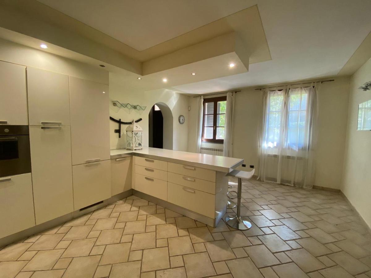 Casa Girasole Lägenhet Capannori Exteriör bild